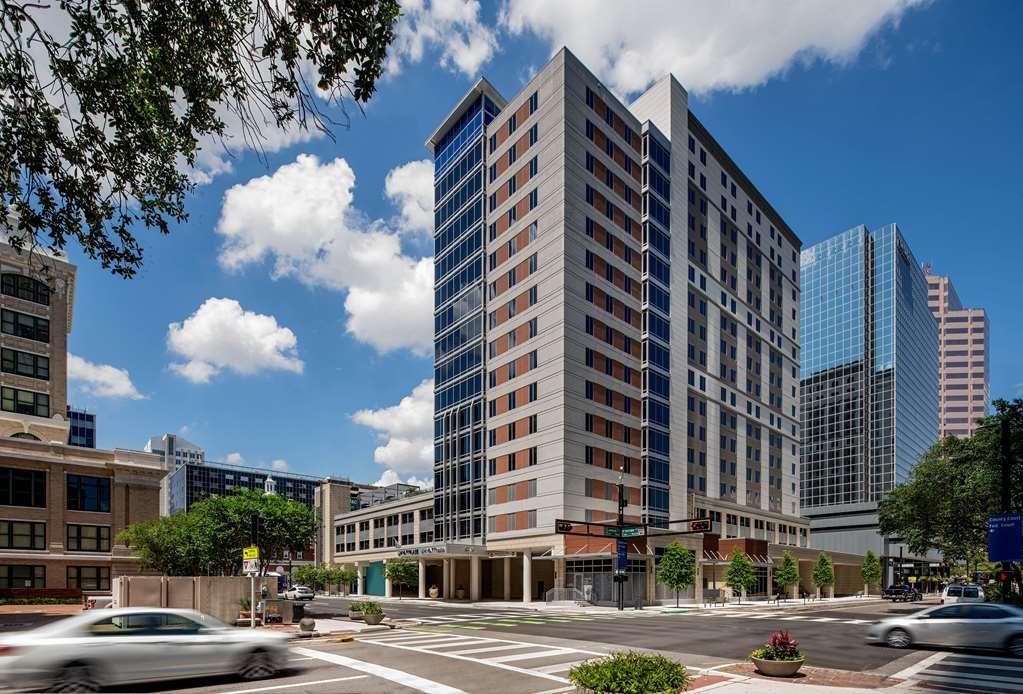 Отель Hyatt House Tampa Downtown Экстерьер фото